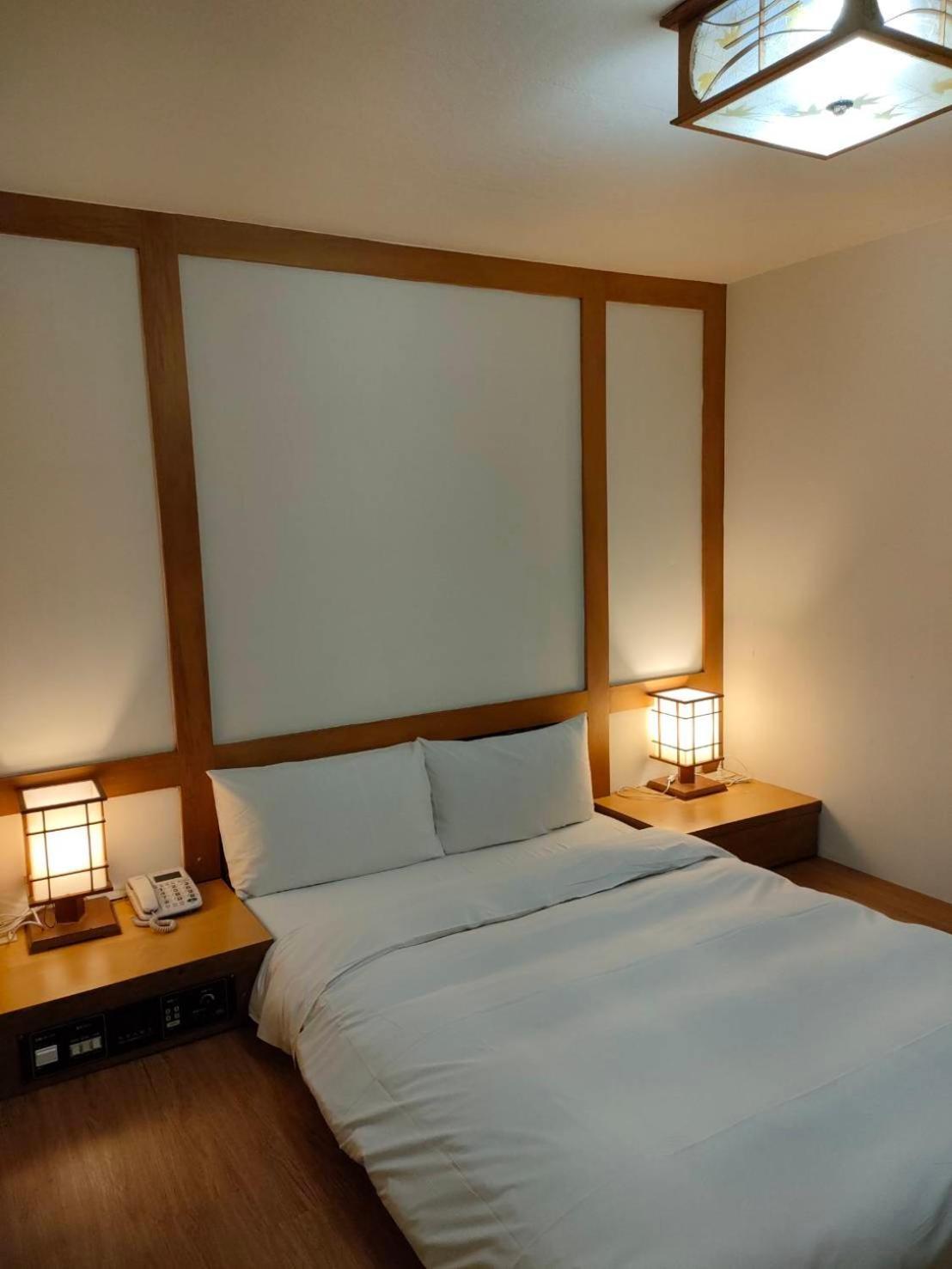 Dc Hotel Taichung Dış mekan fotoğraf